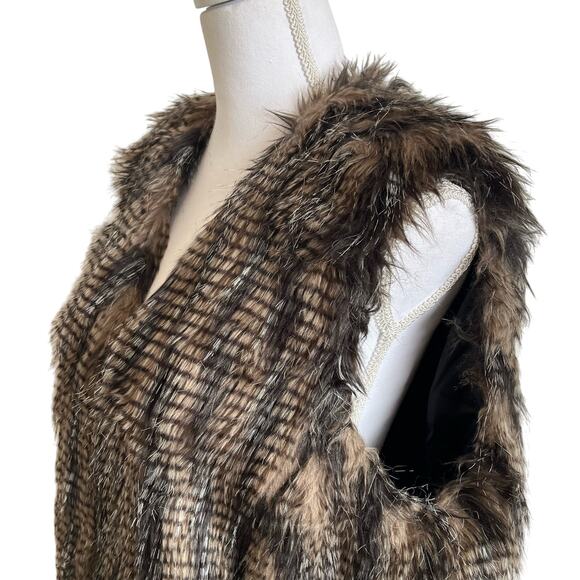 Chicos' Fur Vest Size 2 Large Brown Long Faux Fur Classic Winter Warm Lined - Picture 4 of 8